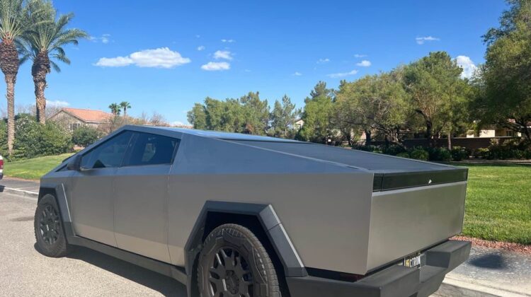 2024 Tesla Cybertruck
