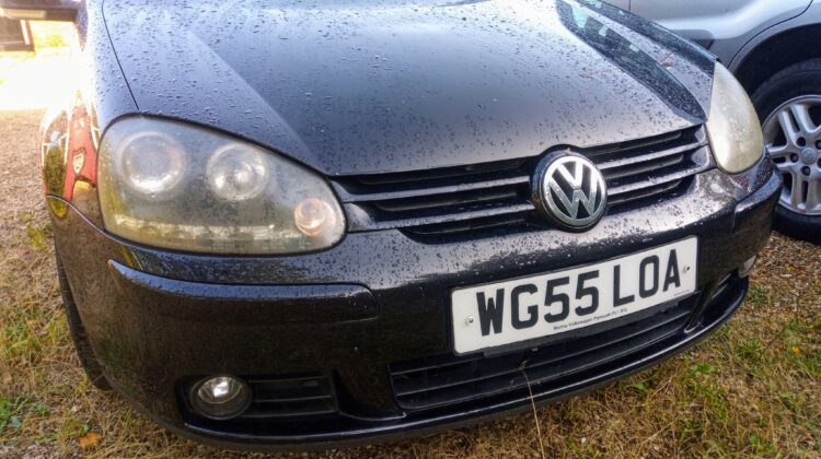 VW GOLF GT TDi 2005 Black manual transmission