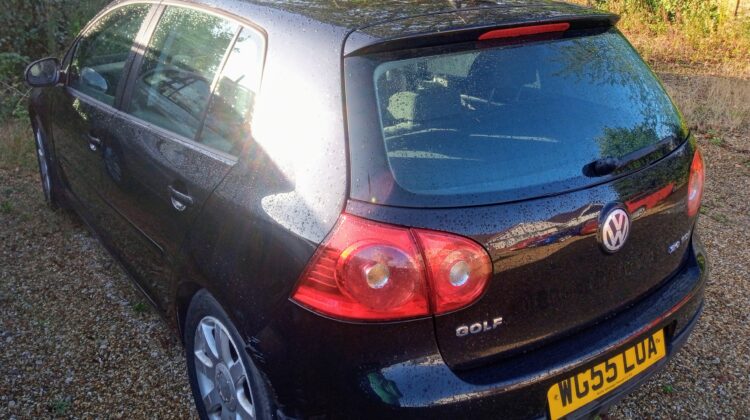 VW GOLF GT TDi 2005 Black manual transmission