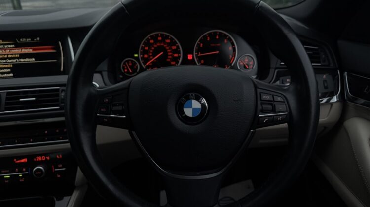 2015 BMW 5 Series 2.0 520i Luxury Touring 5dr Petrol Auto Euro 6 (s/s) (184 ps)
