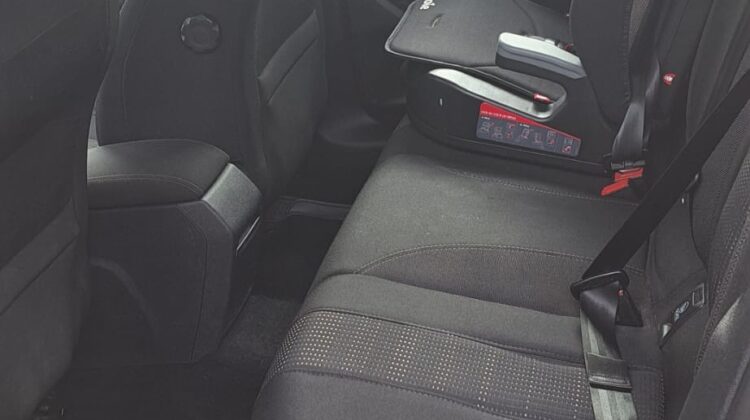 Red Peugeot 308 2015 for sale