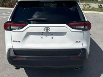 Toyota RAV4 2022 xle Full Options