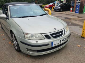 Saab, 9-3, Convertible, 2004, Vector, Turbo 1998 (cc), 2 doors, new MOT