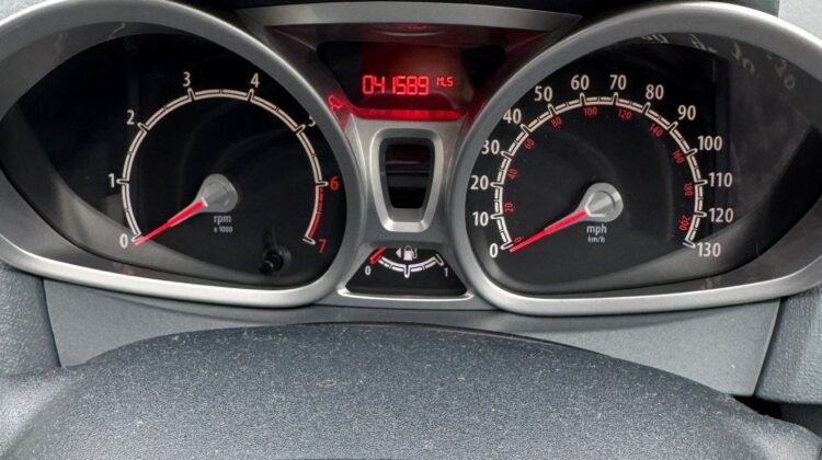 Ford Fiesta 1.25 Zetec 5dr