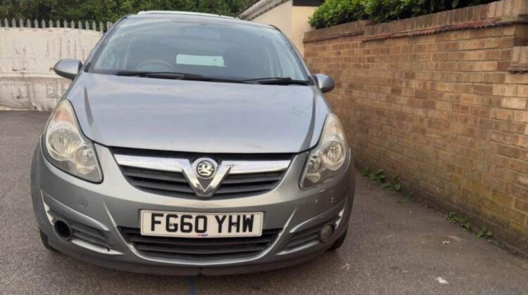 Urgent sale Vauxhall Corsa 1.2 (2010) – FG60 YHW – Long MOT – Well Maintained