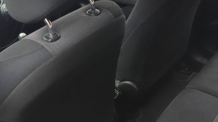 Honda Jazz 2011 1.2 i-VTEC S – 11 month MOT, Full History, New Parts + Smart Screen System