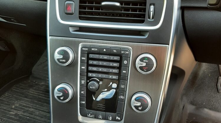 Volvo V60 T3