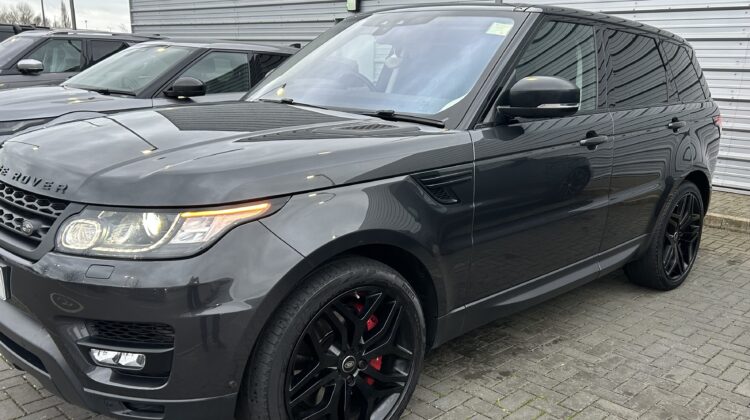 Land Rover Range Rover Sport HSE Dynamic (2017) 3.0 SD V6 HSE Dynamic SUV