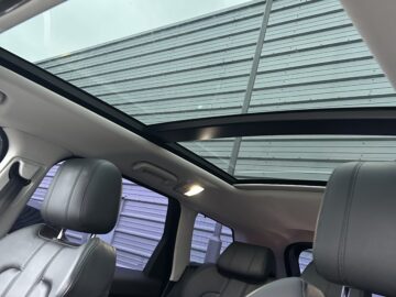 Land Rover Range Rover Sport HSE Dynamic (2017) 3.0 SD V6 HSE Dynamic SUV