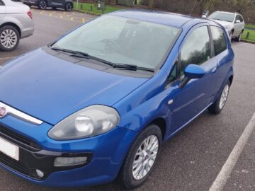 Low mileage 2011 FIAT punto evo 1.2 8v