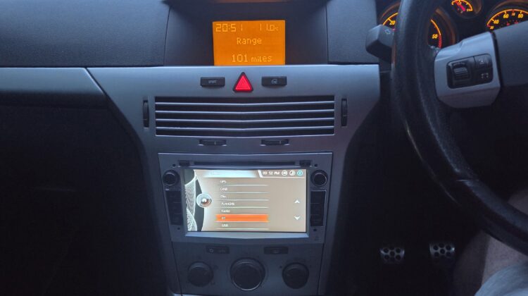 Vauxhall Astra 1.9 CDTI SRI