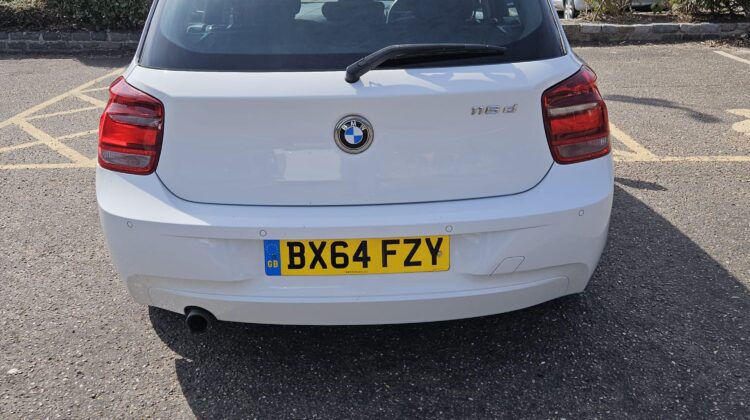 BMW 1 SERIES