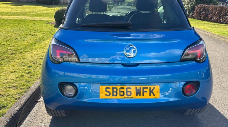 Vauxhall Adam 1.2 Energised 2016.