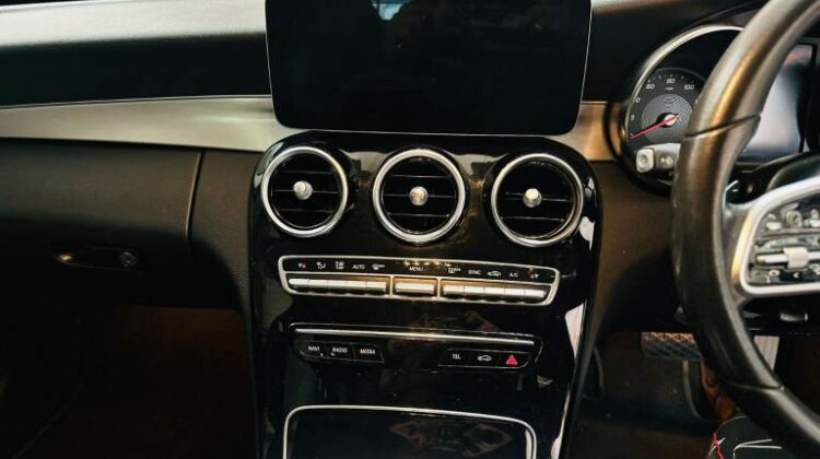 2018 Mercedes-Benz C Class