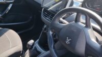 PEUGEOT 208, 1.6 , 2017, 70 MPG !