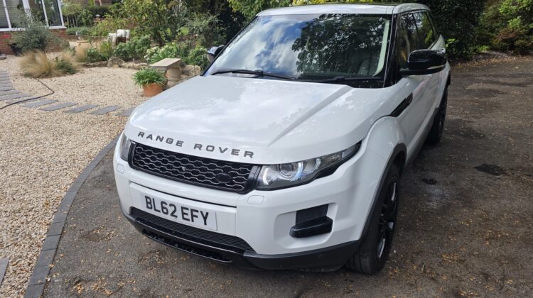 Range Rover Evoque 2.2 SD4 Pure,full leather,Panoramic Roof…New MOT